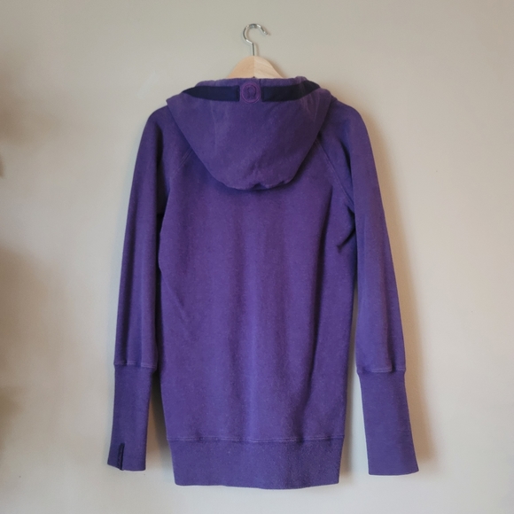 014 Lululemon Pullover Scuba Hoodie Sweater in Purple - Picture 5 of 8